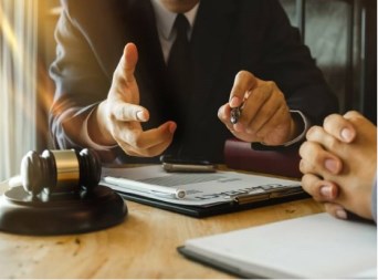Thời hạn Hợp đồng Lao động đối với các chức